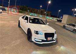 كرايسلر 300
